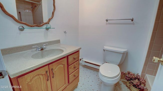 B - 233 Medford Ct, Home with 2 bedrooms, 2 bathrooms and null parking in Manalapan NJ | Image 22