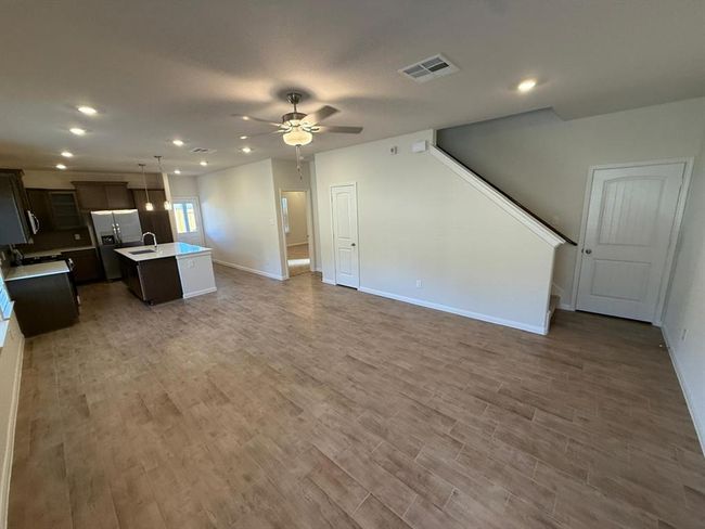 25552 Prairie Clover Way, House other with 4 bedrooms, 3 bathrooms and null parking in Magnolia TX | Image 4