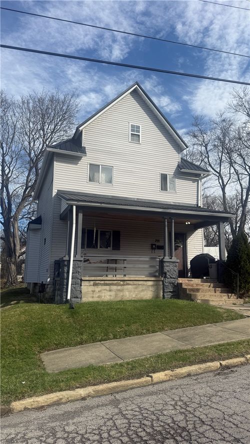 291 Liberty St, Sharon, PA, 16146-2073 | Card Image