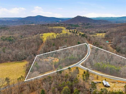 000 Pilgrim Church Road, Hiddenite, NC, 28636 | Card Image