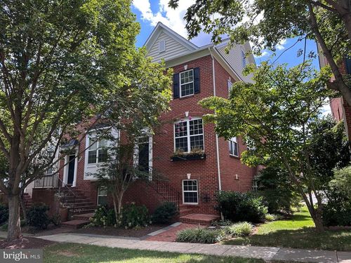 910 Pleasant Dr, ROCKVILLE, MD, 20850-6017 | Card Image
