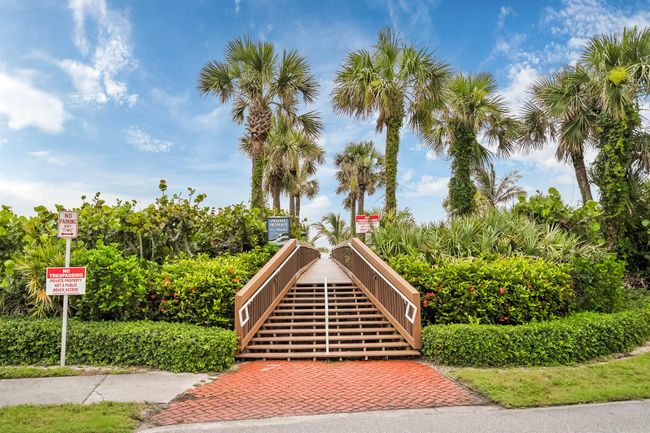 APT-6-2 - 5051 N Highway A1a, Condo with 2 bedrooms, 2 bathrooms and null parking in Hutchinson Island FL | Image 35