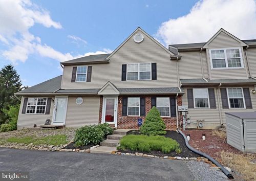 378 Wild Cherry Ln, MARIETTA, PA, 17547-9794 | Card Image