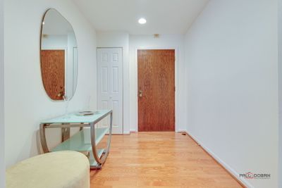 219 - 101 Old Oak Road, Condo with 2 bedrooms, 2 bathrooms and 1 parking in Buffalo Grove IL | Image 3