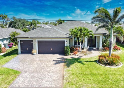 35 Medalist Rd, Rotonda West, FL, 33947-2166 | Card Image