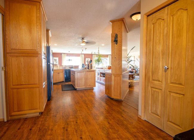 4540 Township Road 340, Home with 3 bedrooms, 3 bathrooms and 20 parking in Rural Mountain View County AB | Image 4