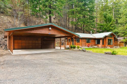 120 Eagles Ridge Ln, Naches, WA, 98937-9438 | Card Image