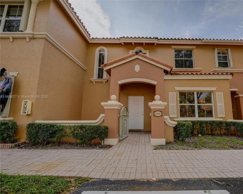 apt-1303-8530 Nw 140th St, MIAMI LAKES, FL, 33016-6711 | Card Image