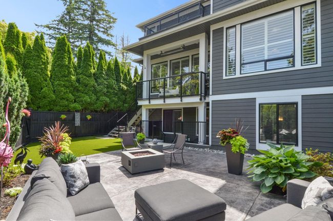16419 27 A Avenue, House other with 6 bedrooms, 3 bathrooms and 4 parking in Surrey BC | Image 38
