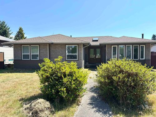 14976 96 Ave, Surrey, BC, V3R1E7 | Card Image