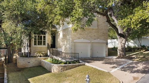 1815 Rue De St Tropez, Austin, TX, 78746-1990 | Card Image