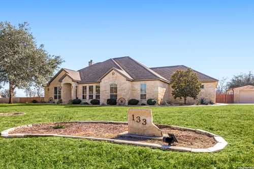 133 Vintage Ranch Cir, La Vernia, TX, 78121-4780 | Card Image