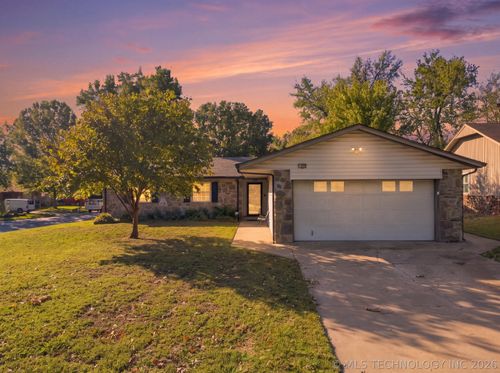 503 South Park St, Broken Arrow, OK, 74011-2435 | Card Image