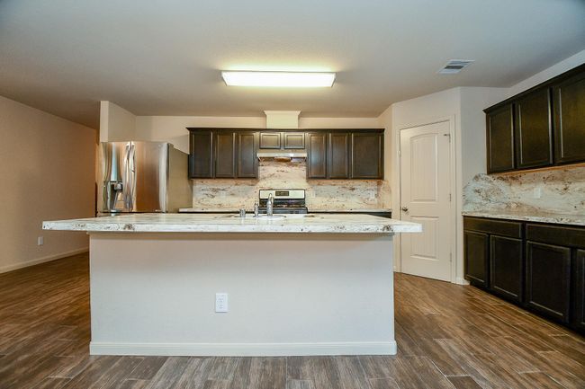 2026 Naplechase Crest Dr, House other with 4 bedrooms, 2 bathrooms and 2 parking in Spring TX | Image 18