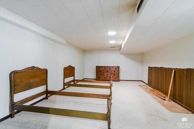 1505 Grandview Dr, House other with 3 bedrooms, 2 bathrooms and null parking in Wamego KS | Image 18