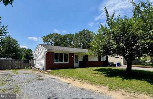 6 Karok Ln, BROWNS MILLS, NJ, 08015-6519 | Card Image