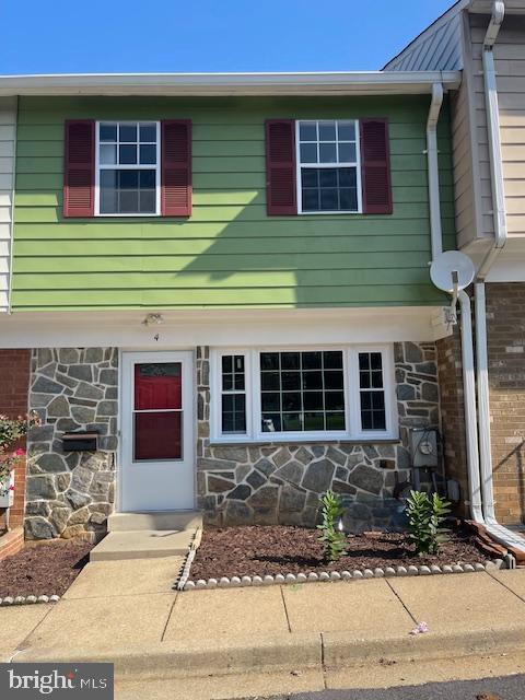 Trento Ct, Gaithersburg, MD 20877