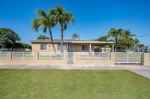 8200 Nw 31st Ave, Miami, FL, 33147 | Card Image