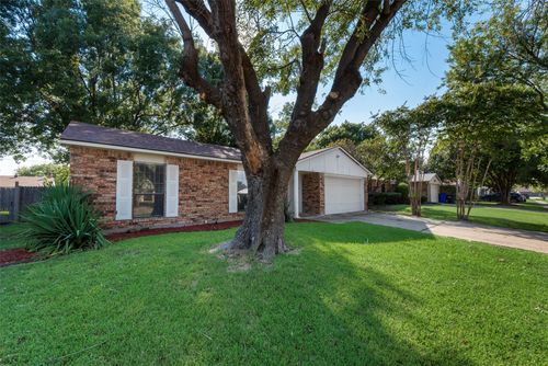 515 Forestwood Dr, Forney, TX, 75126-9731 | Card Image