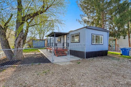 trlr-9-415 E 44th St, Garden City, ID, 83714-4828 | Card Image