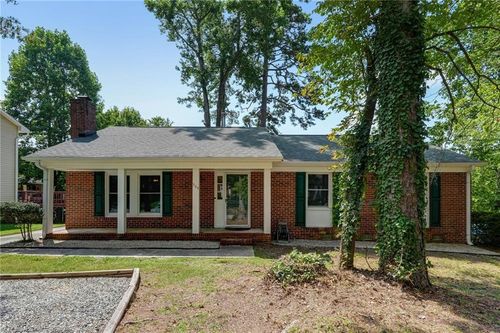505 Leitzel Ave, Greensboro, NC, 27406-6600 | Card Image