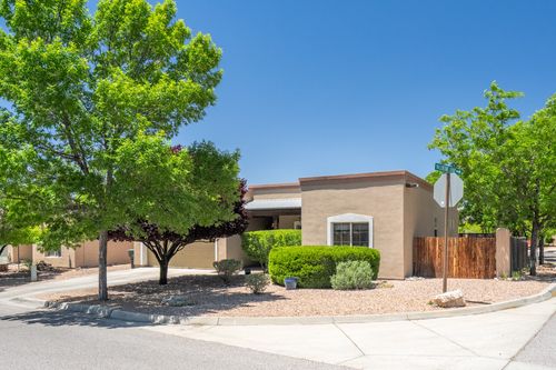7001 Valentine Loop, Santa Fe, NM, 87507-4606 | Card Image