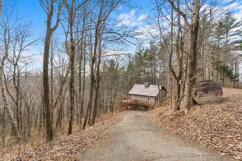 144 Pine Ln Sw, Meadows of Dan, VA, 24120-3797 | Card Image