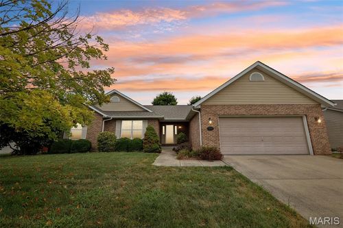 5404 Wake Forest Dr, Fairview Heights, IL, 62208-3969 | Card Image