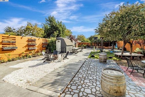 17347 Via Encinas, San Lorenzo, CA, 94580-2913 | Card Image