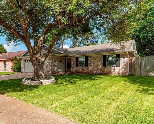 9807 Catlett Ln, La Porte, TX, 77571-4014 | Card Image