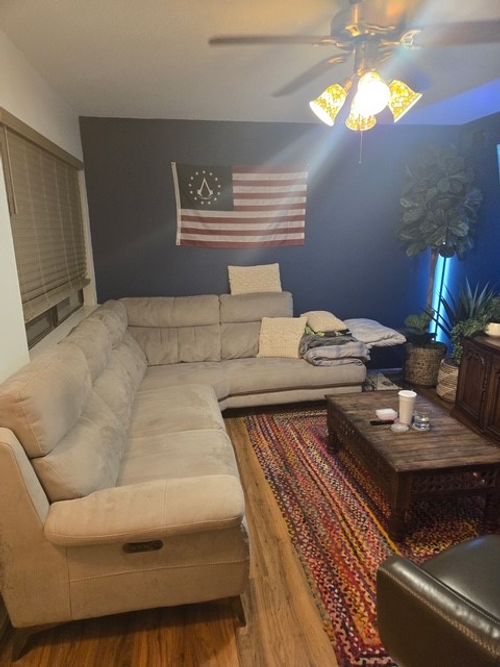 apt-8-4505 Carter Creek Pkwy, Bryan, TX, 77802-4458 | Card Image