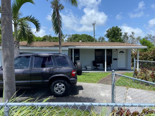 520 Sw 15th Ter, Delray Beach, FL, 33444-1446 | Card Image