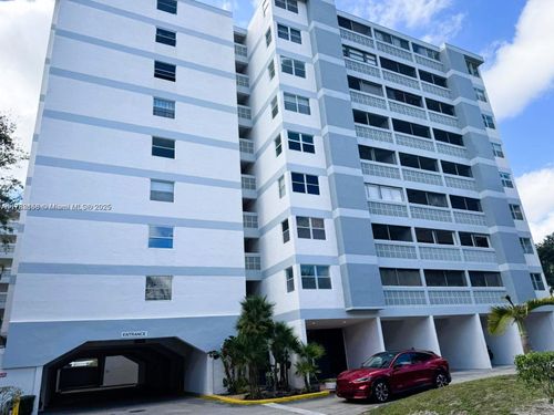 apt-404-3301 Spanish Moss Ter, Lauderhill, FL, 33319-5002 | Card Image