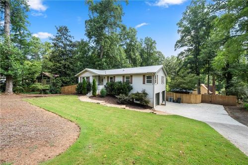 357 Windsor Dr Sw, Marietta, GA, 30064-2924 | Card Image
