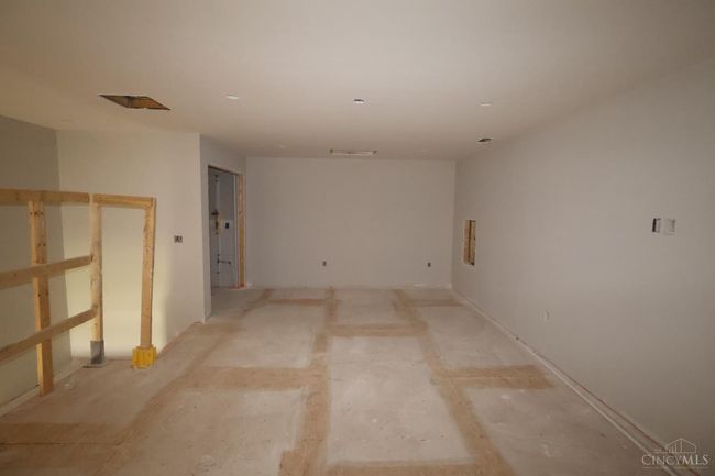 5713 White Pine Ln, House other with 3 bedrooms, 3 bathrooms and null parking in Fairfield Twp OH | Image 13