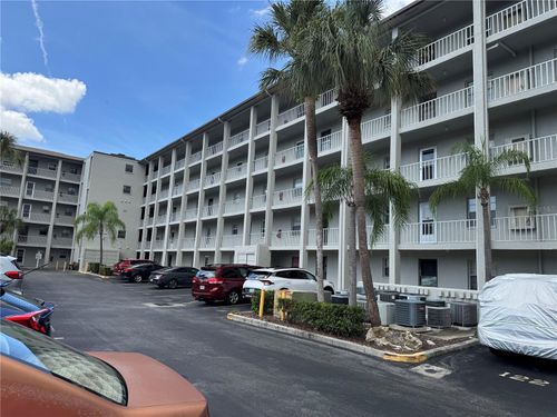 219-3124 Lake Bayshore Dr, BRADENTON, FL, 34205-5599 | Card Image