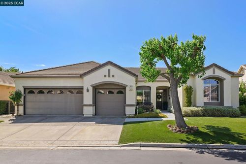 346 Gladstone Dr, Brentwood, CA, 94513-6435 | Card Image