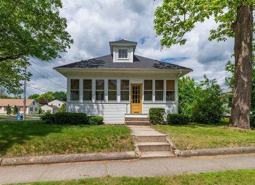 342 Davis St, Greenfield, MA, 01301-1947 | Card Image