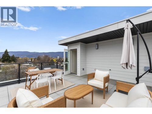 6-1463 Inkar Rd, Kelowna, BC, V1Y8J1 | Card Image