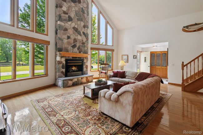 Beautiful Stone Gas Fireplace in Great Room | Image 5