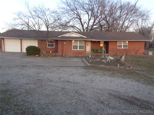 2130 N Osage Ave, Dewey, OK, 74029-1504 | Card Image