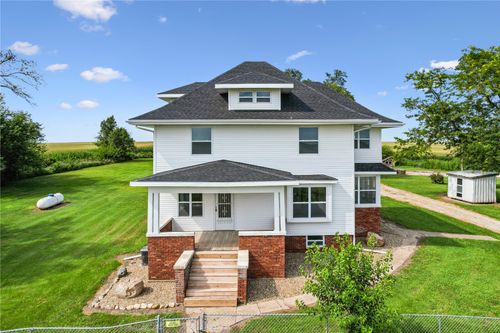 2253 73rd St, Van Horne, IA, 52346-9807 | Card Image