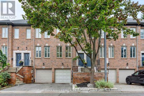 3-175 Grand Avenue, Toronto (Stonegate-Queensway), ON, M8Y3Y3 | Card Image