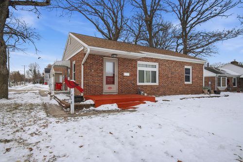 1918 7th Ave Ne, Austin, MN, 55912-4129 | Card Image