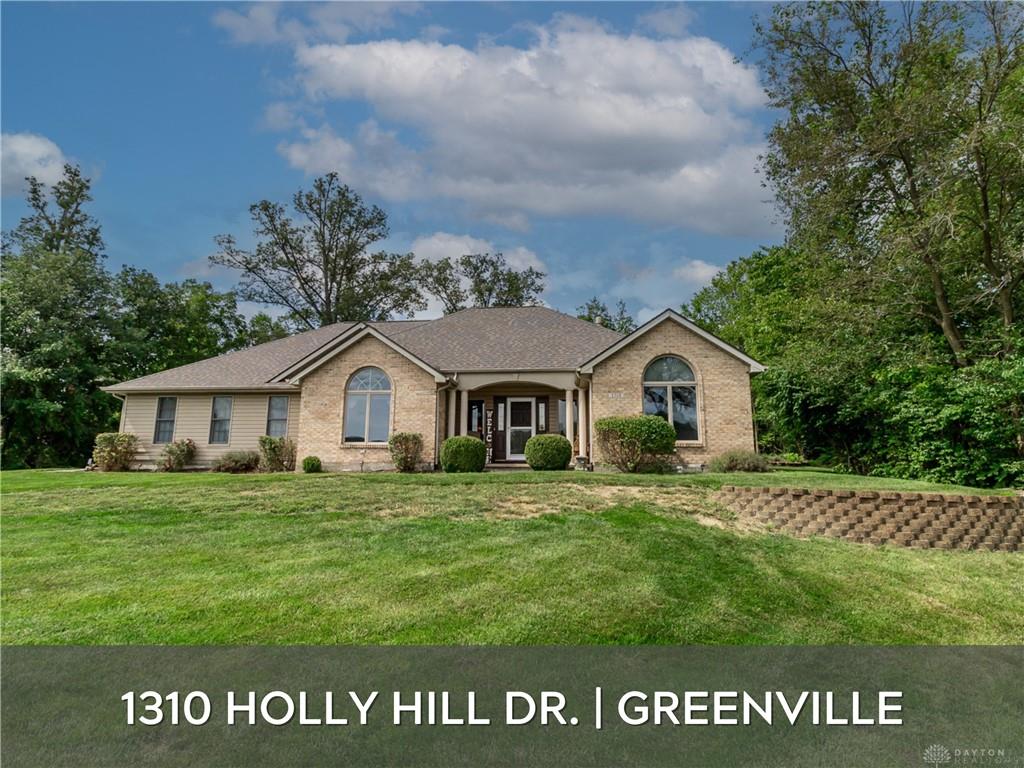 Holly Hill Dr, Greenville, OH 45331
