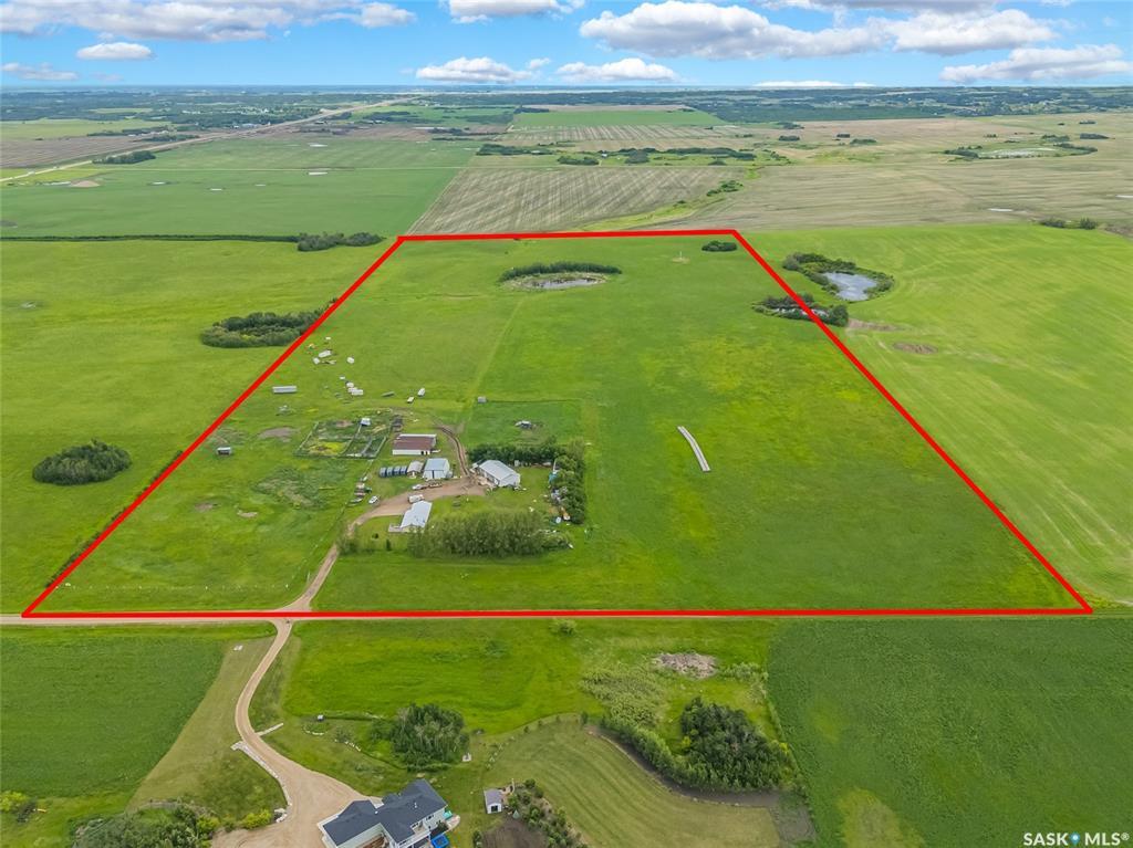 Farm in Aberdeen Rm No. 373 4