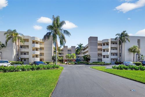 207-5901 Camino Del Sol, Boca Raton, FL, 33433-6525 | Card Image