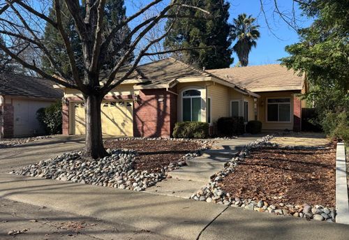 127 Ashcat Way, Folsom, CA, 95630-8058 | Card Image