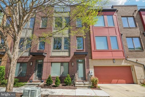 5627 45th Ave, HYATTSVILLE, MD, 20781-1671 | Card Image