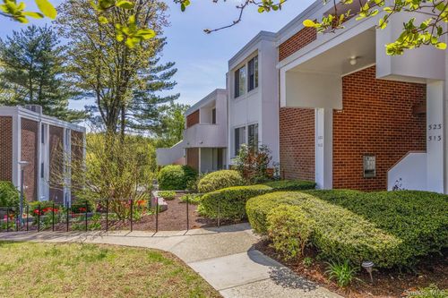 523 Colony Dr, Hartsdale, NY, 10530-1736 | Card Image